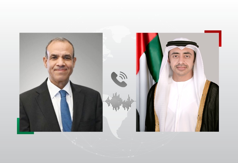 عبدالله بن زايد ووزير الخارجية المصري يبحثان هاتفيا العلاقات الأخوية والأوضاع الإقليمية