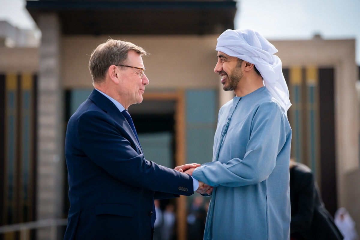 عبدالله بن زايد يستقبل وزير خارجية ألمانيا