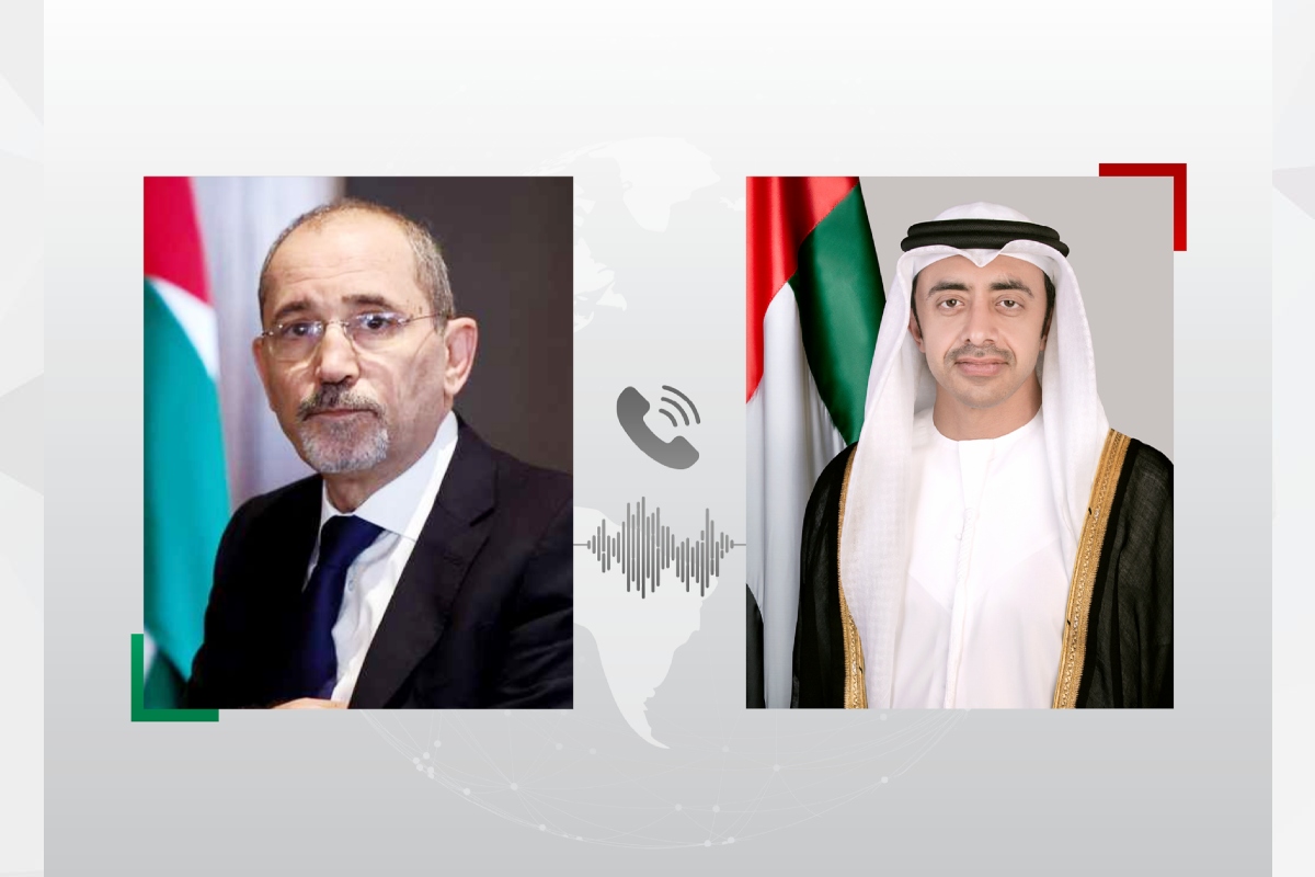 Abdullah bin Zayed receives phone call from Jordanian Deputy PM & FM offering condolences over martyrdom of two armed forces members