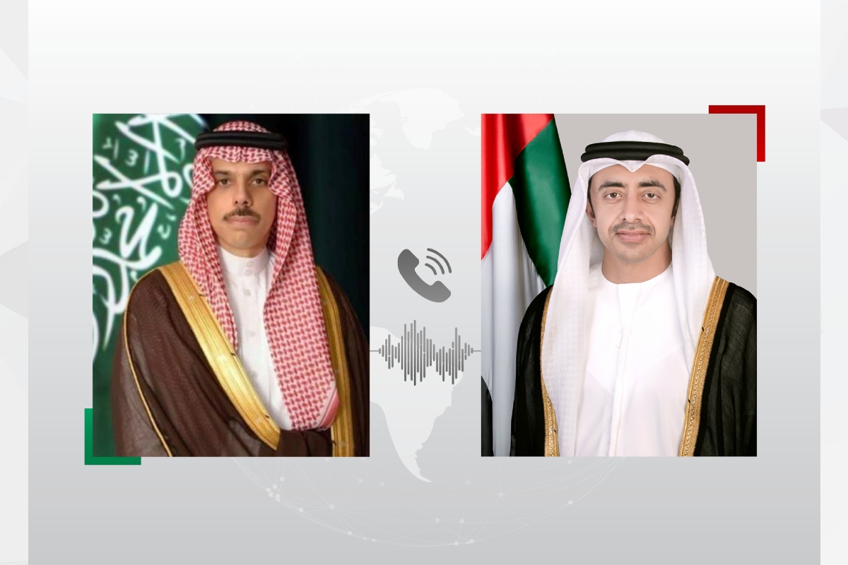 عبدالله بن زايد يتلقى اتصالاً هاتفياً من وزير الخارجية السعودي